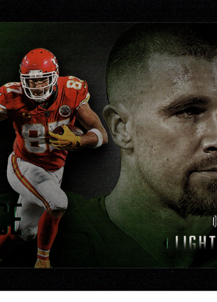 Travis Kelce 2021 Panini Luminance #LO-12 Lights Out Green /10 SP Chiefs