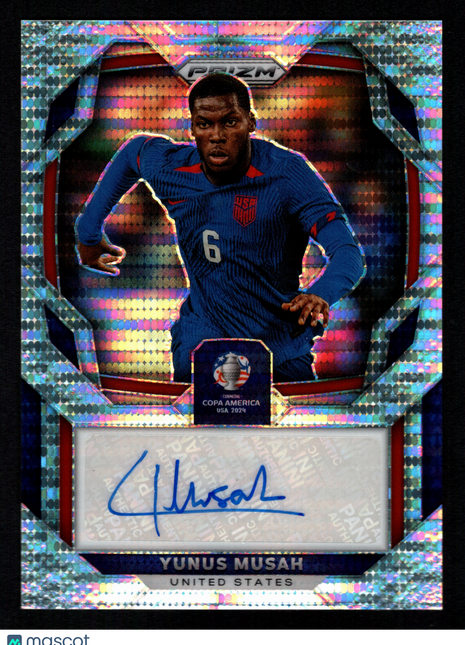 Yunus Musah 2024 Panini Prizm Copa America #S-YM Silver Pulsar Auto