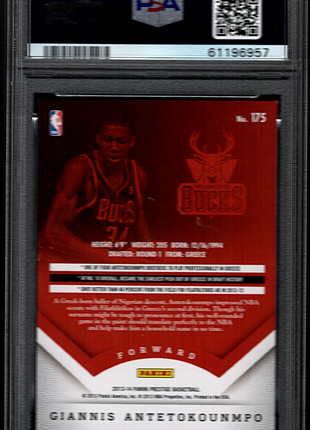 G. Antetokounmpo 2013-14 Prestige #175 Rookie In-Person Auto PSA8/AUTO Authentic